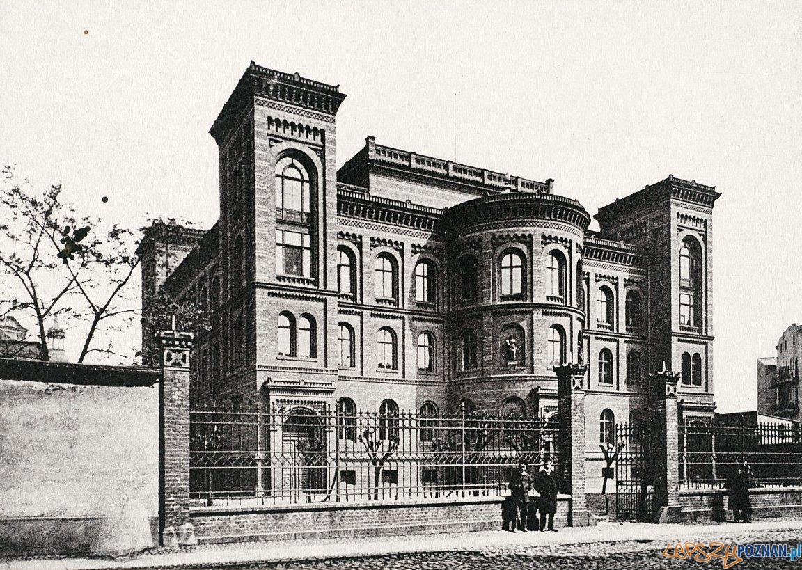 Dawna Szkoła Realna Bergera - obecnie Wydział Informatyki i Zarządzania Politechniki Poznańskiej. Foto: fotopolska.eu Dawna Szkoła Realna Bergera - obecnie Wydział Informatyki i Zarządzania Politechniki Poznańskiej. Foto: fotopolska.eu