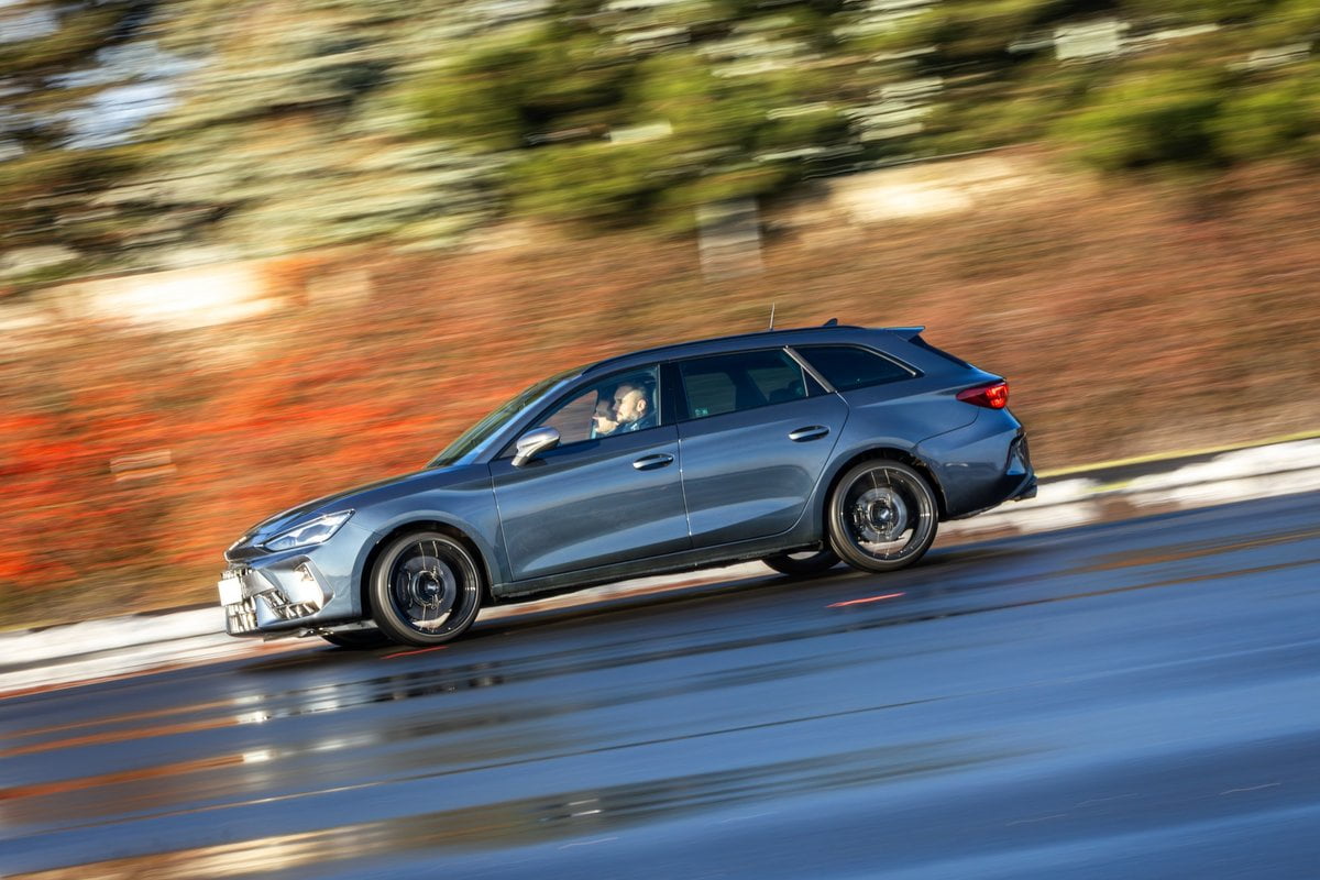 Nieoznakowane samochody dla policyjnej grupy SPEED Foto: KWP - asp. Ł. Kędziora